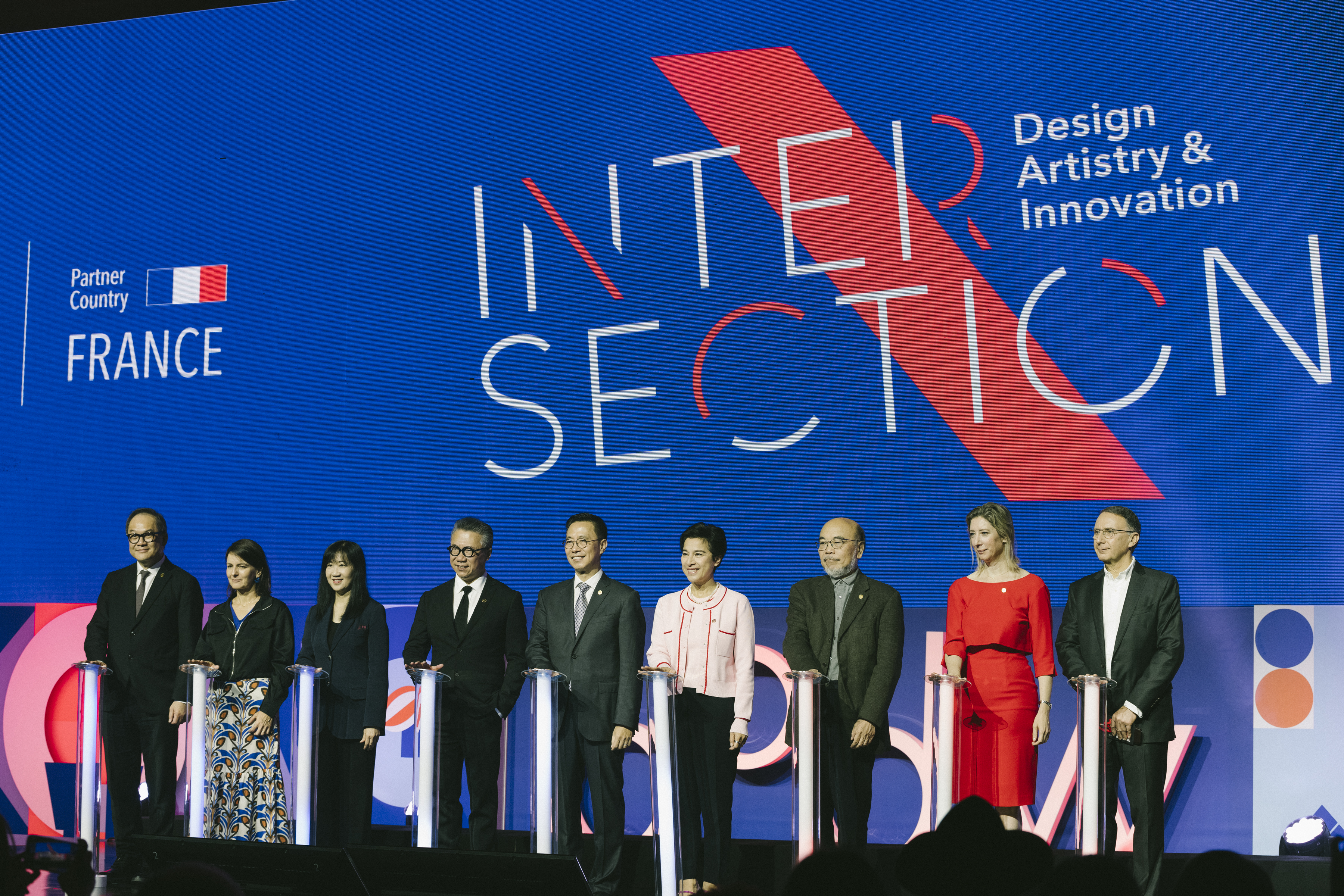 设计营商周2024峰会于香港会议展览中心隆重开幕